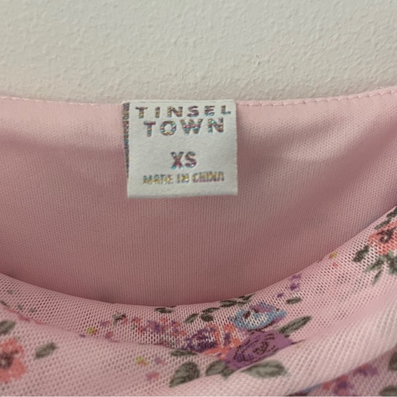 Tinseltown Mesh Ruffle Cold Shoulder Midi Dress Cloud Pink Juniors XS Cowl Neck - Picture 4 of 10